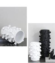 Load image into Gallery viewer, Black and White abstract Dots Round vase - STYLE LOFT HOME
