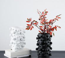 Load image into Gallery viewer, Black and White abstract Dots Round vase - STYLE LOFT HOME
